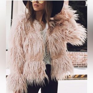 MAISON MASCALLIER - Peach Faux Fur SHAGGY Coat/Jacket - NWT